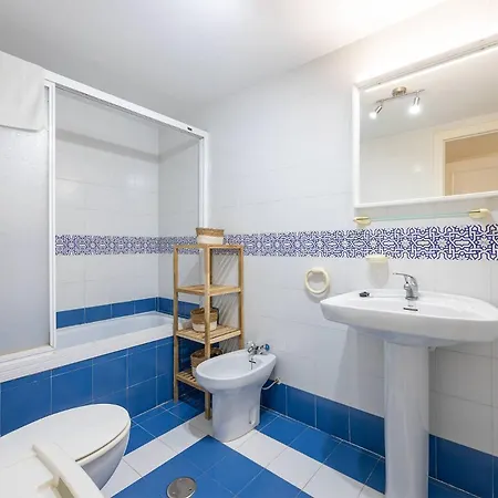 Fuentes De B2m Vacacional Nerja